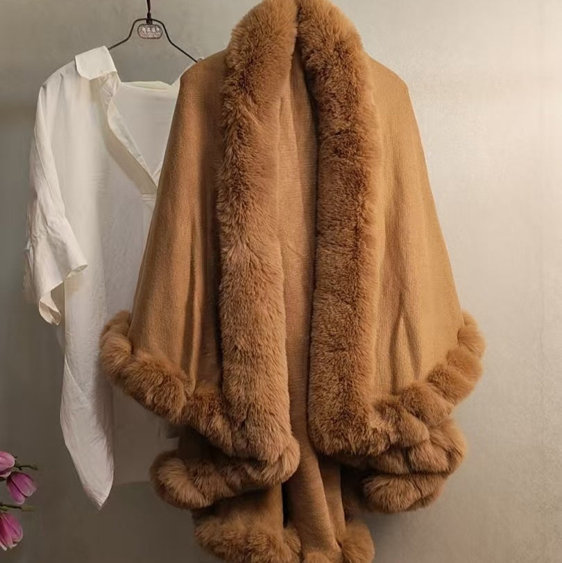 Thickened Knitted Cape With Furry Collar For FallWinter
