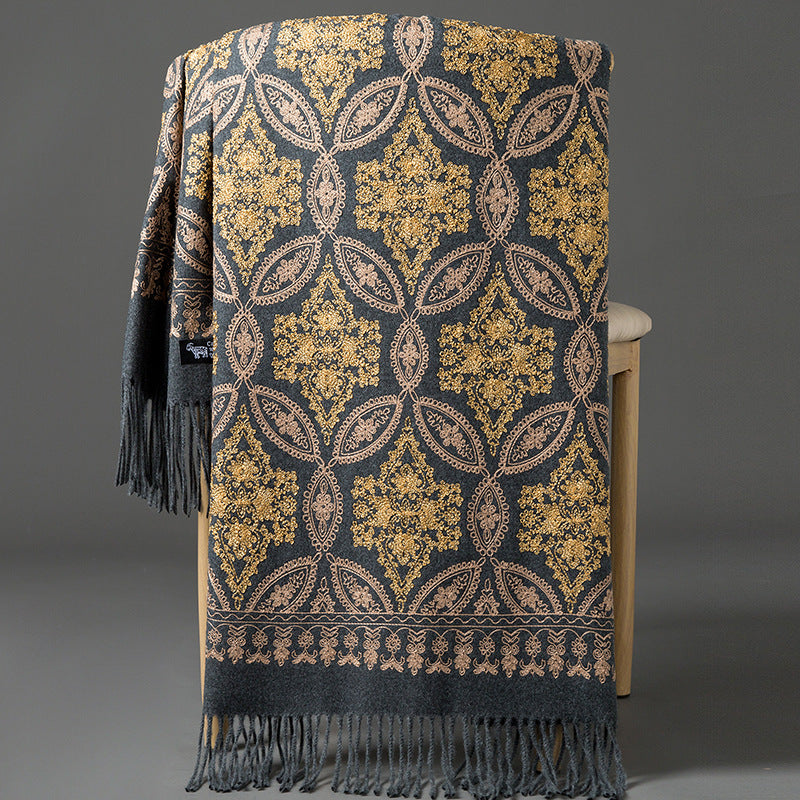 Autumn Winter Embroidered Golden Silk Lily Design In Xinjiang Cashmere